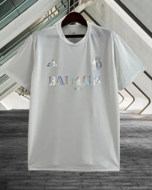 Maillot concept blanc du Real Madrid
