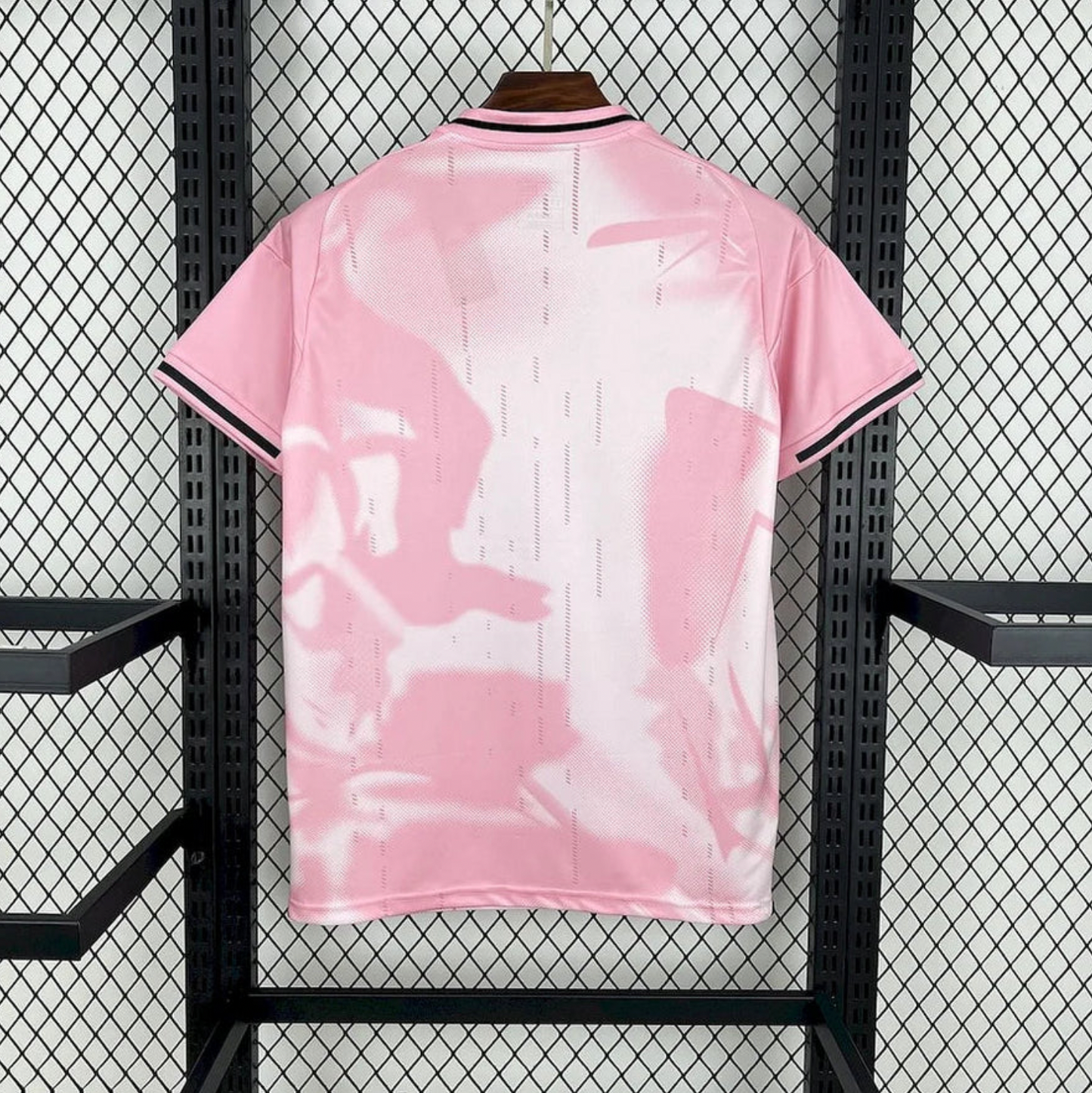Maillot Real Madrid Concept Rose