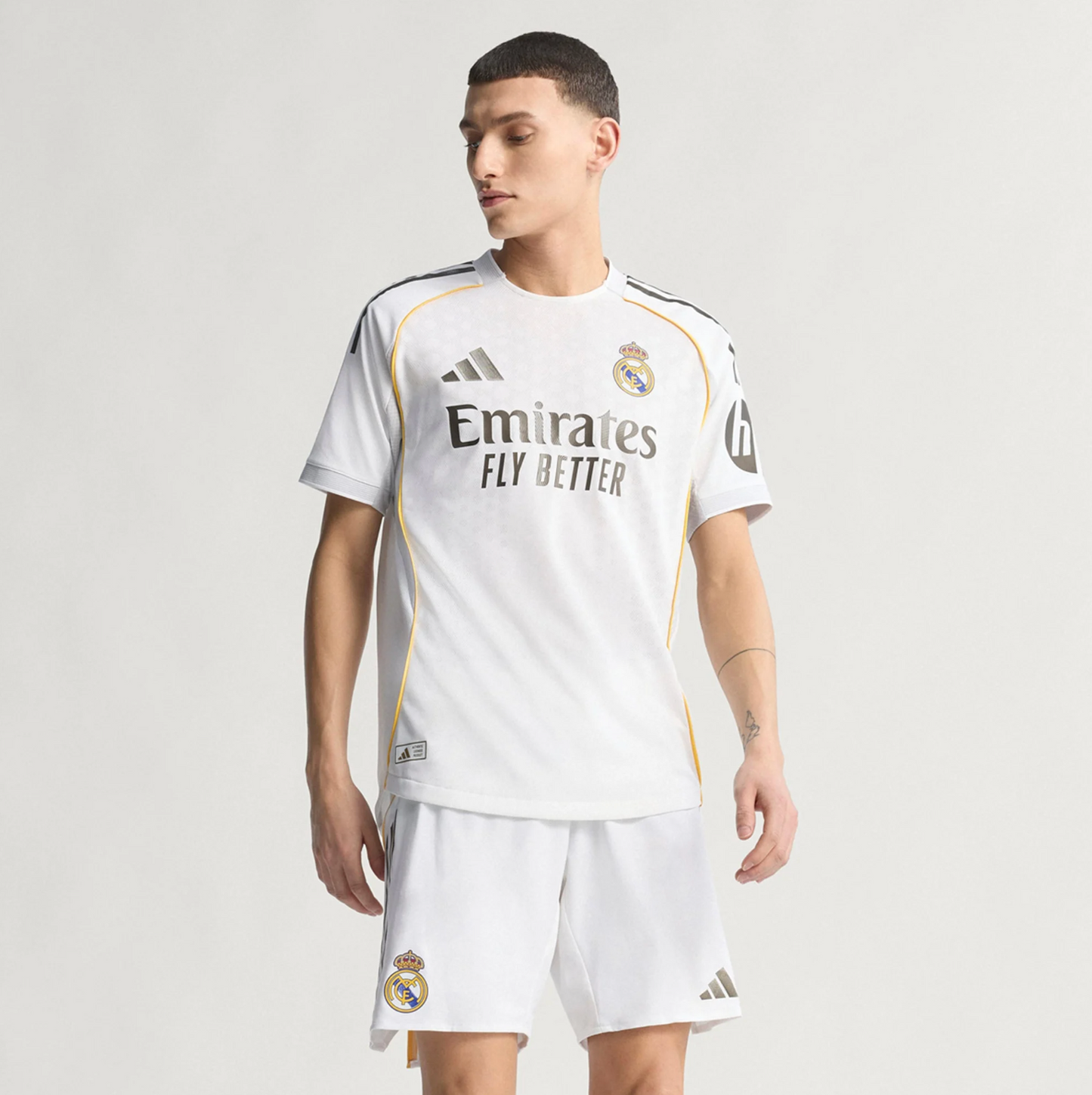 Maillot domicile du Real Madrid 2025/26