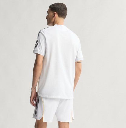 Maillot domicile du Real Madrid 2025/26