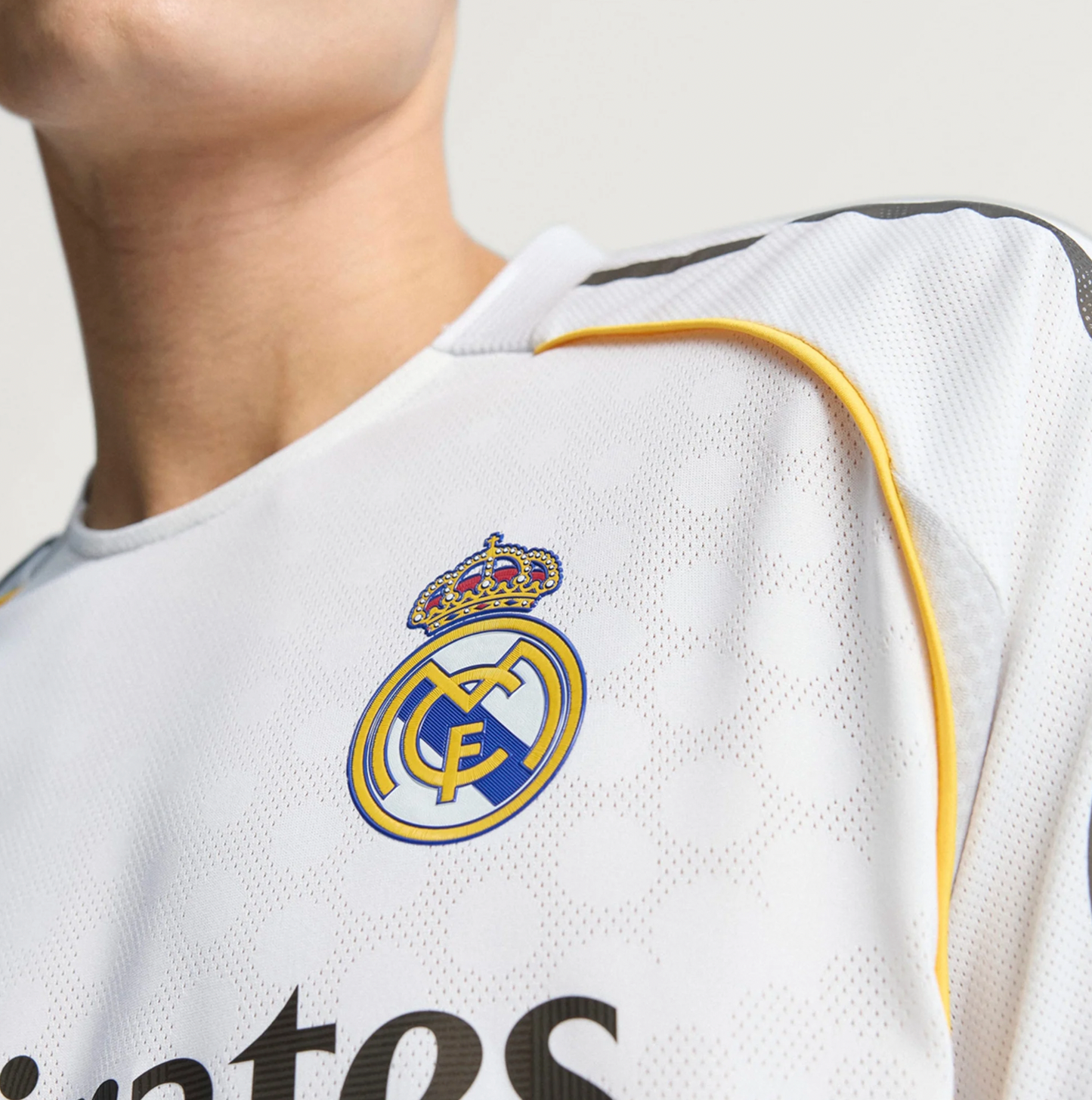 Maillot domicile du Real Madrid 2025/26