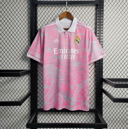 Maillot concept rose du Real Madrid