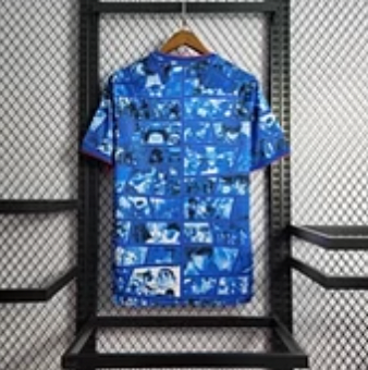 Maillot concept bleu du Japon