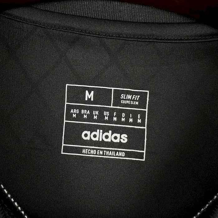 Maillot concept noire de l'Algérie