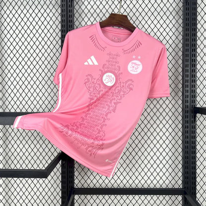 Maillot concept rose de l'Algérie