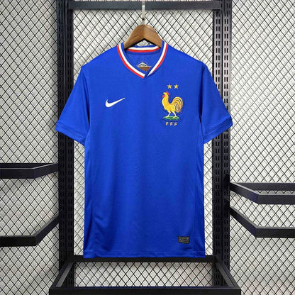 Maillot domicile de la France