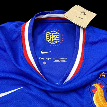 Maillot domicile de la France